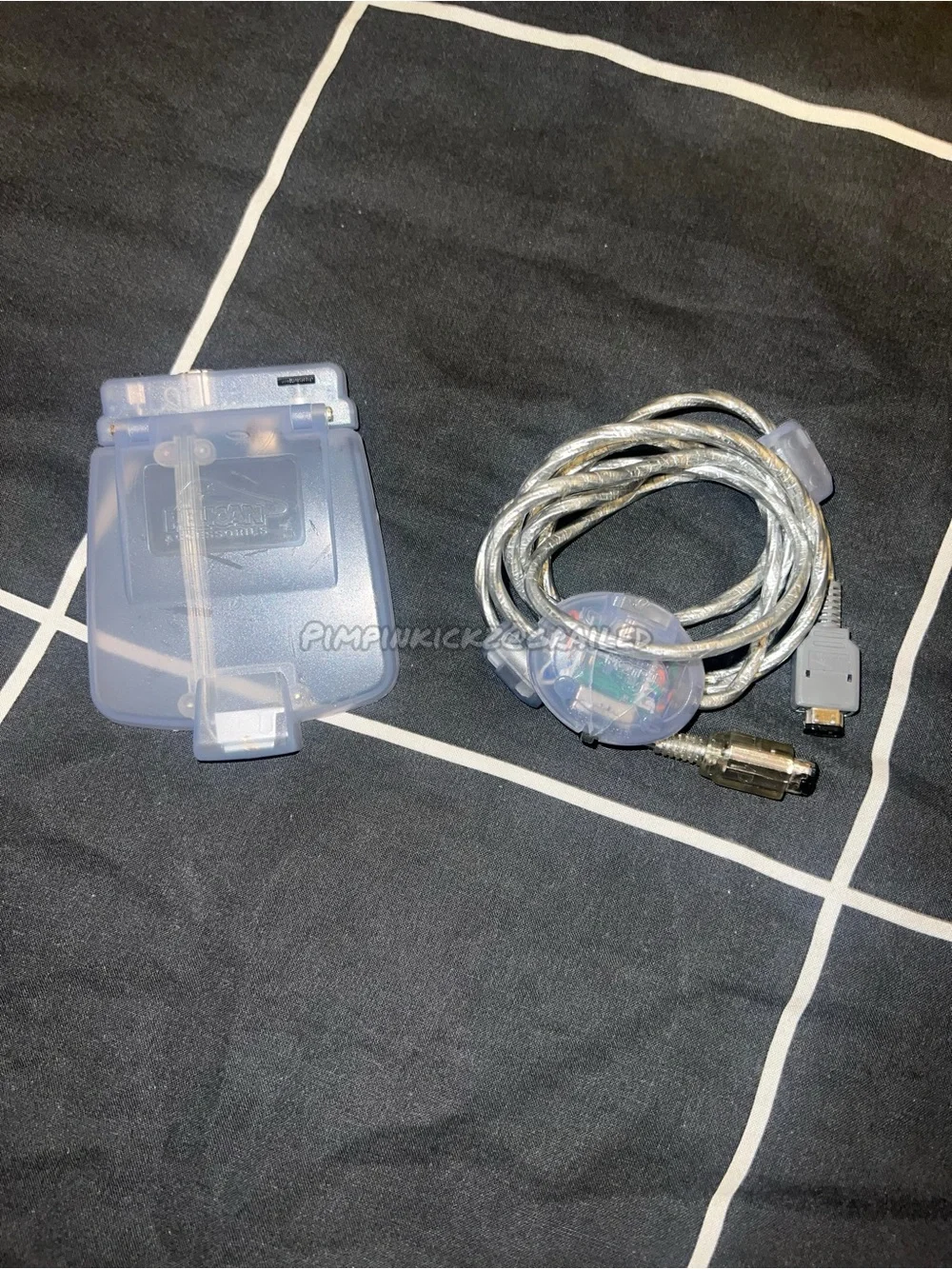 Nintendo Gameboy advance game link cable + light attachment from pelican.